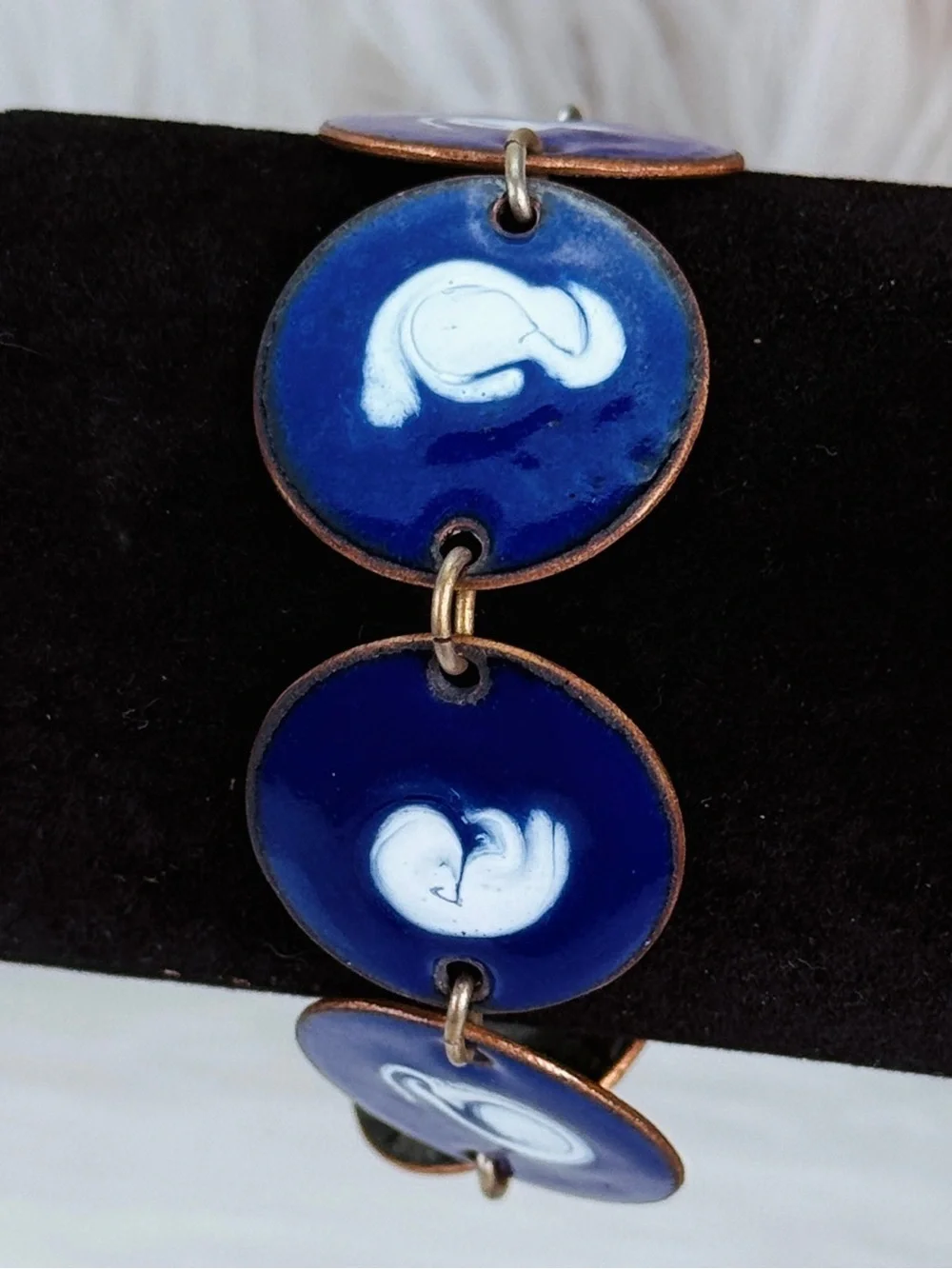 Vintage Cobalt Blue Abstract Disc Bracelet White Motif Articulated Statement